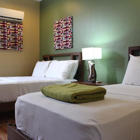 Purple Tree Bed & Breakfast Paranaque City Εξωτερικό φωτογραφία